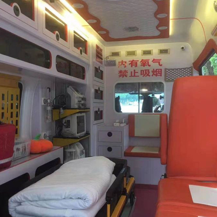康平癌症租赁救护车转运：为生命护航的科技与人文关怀